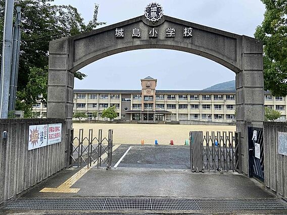 桜井市立城島小...