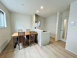 リビング/ダイニングの画像