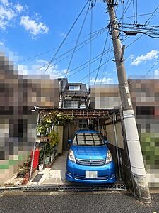 外観:カーポート付きの物件です♪ 外観:カーポート付きの物件です♪
