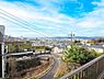 その他：【バルコニーからの風景】高い建物が無いため、開放的で八王子市街を一望できます♪現地（2025年4月）撮影