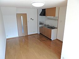 RiverSide　A 1階2LDKのリビング/ダイニング