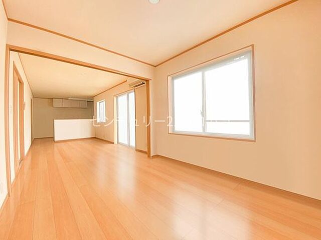 リビング/ダイニング 八王子市楢原町