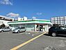 周辺：ファミリーマート　箕面西宿店まで240m