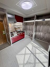 The Rock APT 106 1階ワンルームのリビング/ダイニング