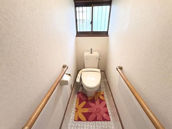 トイレを拡大表示