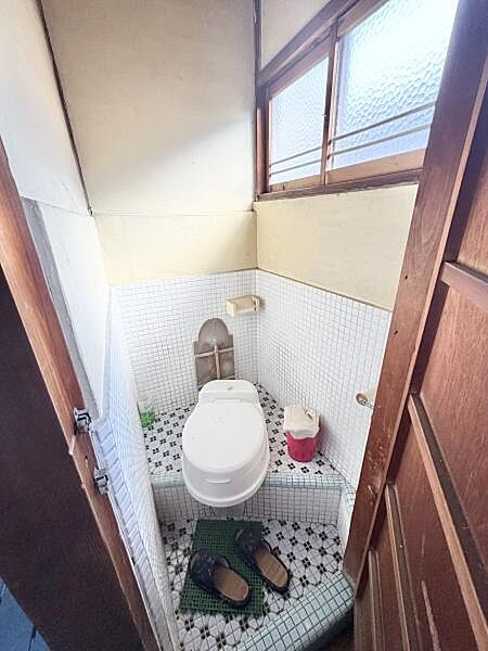 トイレを拡大表示