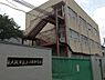 周辺：東大阪市立上小阪中学校まで1090m
