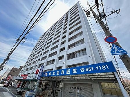最寄りの駅はJR山陽本線和田岬駅です