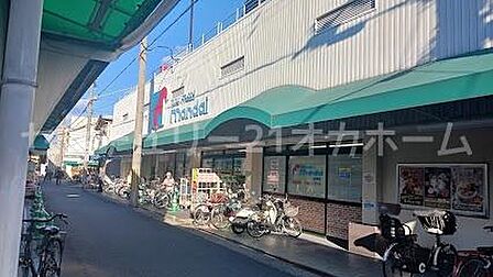 万代 古川橋店まで319m