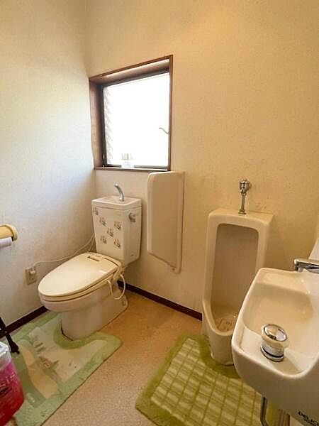 トイレを拡大表示