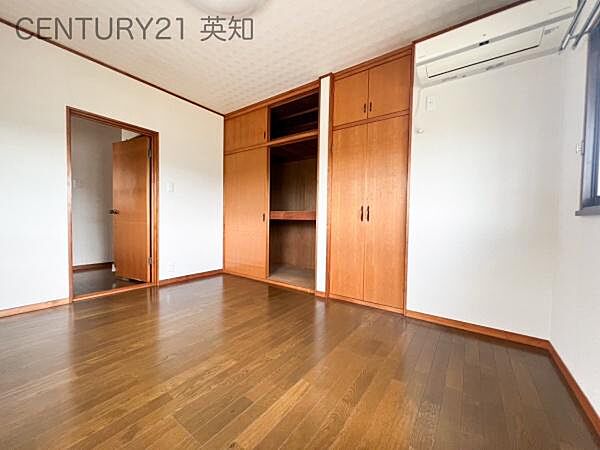洋室を拡大表示