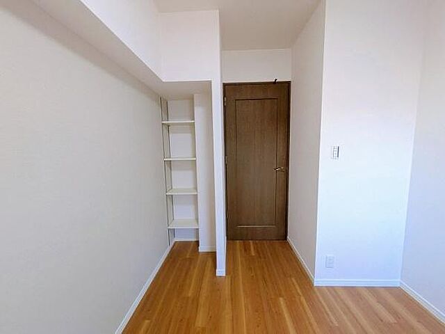 収納 センチュリーめじろ台 5階/-