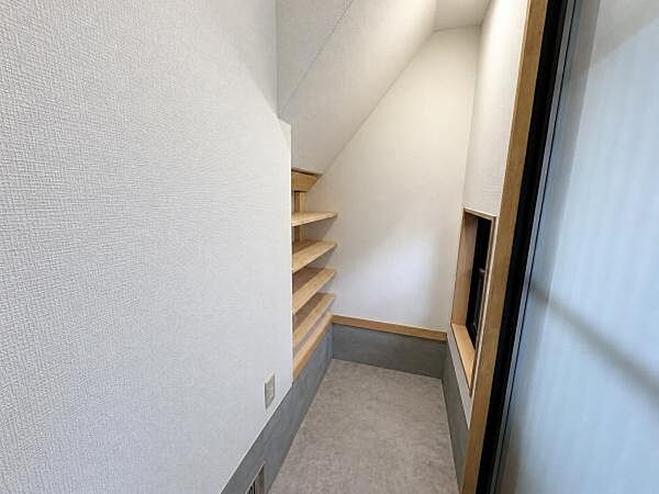 玄関を拡大表示