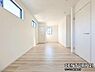 洋室：5.3帖＋4.5帖の洋室です♪用途に合わせて間仕切ることも可能です♪子供部屋にも十分使える仕様の洋室になっております♪