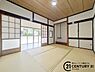 和室：1F6帖の和室です♪客間や寝室としてもお使いいただけます♪収納もついております♪