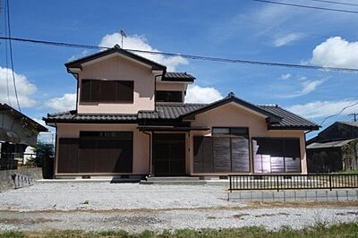 外観:【外観】空が広く緑多いゆったり感のある安心の住環境です。 外観:【外観】空が広く緑多いゆったり感のある安心の住環境です。