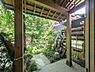 その他：和の趣を感じさせる庭スペースとなっています。建物からすぐに庭へ出られる動線も便利です。