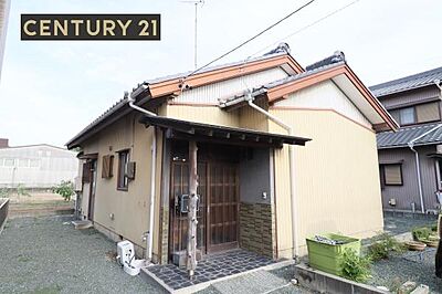 外観：内覧予約・資料請求随時受付中♪住宅ローンのご相談・その他ご質問など、お気軽にお問合せください！