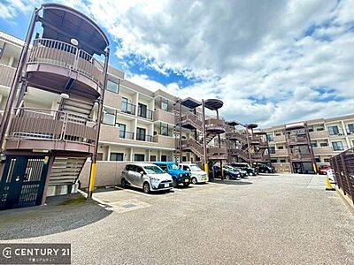 外観:リフォーム済です!連絡いただければ、ご見学ができますのでお気軽にお問い合わせください。ご要望にあわせて、希望のお家を必ず探します! 外観:リフォーム済です!連絡いただければ、ご見学ができますのでお気軽にお問い合わせください。ご要望にあわせて、希望のお家を必ず探します!