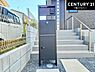 その他：ポスト一体型宅配ボックス！玄関周りをすっきり見せつつ、再配達のストレスなく荷物を確実に受け取れる点が最大の特徴です。防犯性が高く、大型メール便にも対応可能！