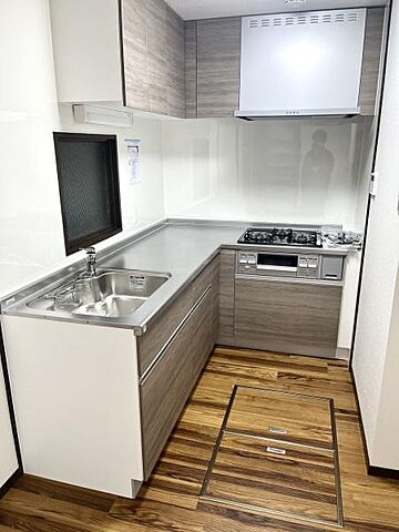 キッチン コンセール町北 1階/-