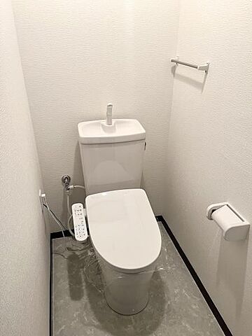 トイレ コンセール町北 1階/-