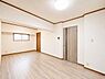 リビング/ダイニング：※AIにて荷物の消去加工をしております。