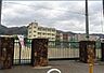 周辺：東大阪市立枚岡中学校まで748m