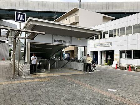 門真南駅(Osaka Metro 長堀鶴見緑地線)まで2240m