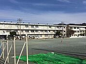 小田原市立国府津小学校まで548m、小田原市立国府津小学校まで548m　徒歩約7分