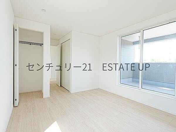 洋室を拡大表示