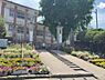 周辺：姶良市立重富小学校まで1066m、重富小学校では、「『剣の平』に誓う、光り輝く重富の子」を教育目標に掲げています。