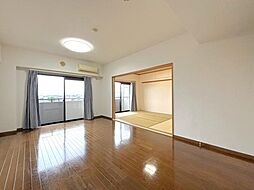 ワコーレ春日部南 506 5階3LDKのリビング/ダイニング