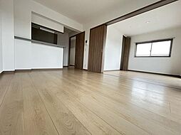 セブン都北　305 305 1階2LDKのリビング/ダイニング