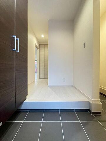 玄関 奈良市西木辻町