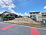 外観：南東側道路に面しているため陽当り良好です！
