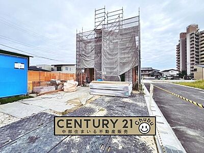 外観:岡崎市【昭和町】全2棟の新築分譲住宅です。 建築中の為、同社施工の参考建物を実際にご見学できます。お気軽にお問い合わせください! 外観:岡崎市【昭和町】全2棟の新築分譲住宅です。 建築中の為、同社施工の参考建物を実際にご見学できます。お気軽にお問い合わせください!