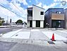 駐車場：お車は3台駐車可能(車種による)！ぜひ現地にて、実際の建物・駐車・環境・街並み・日当たりなどなどご確認ください！平日・お仕事帰りなど、いつでもご案内できますので、お気軽にお問い合わせください！