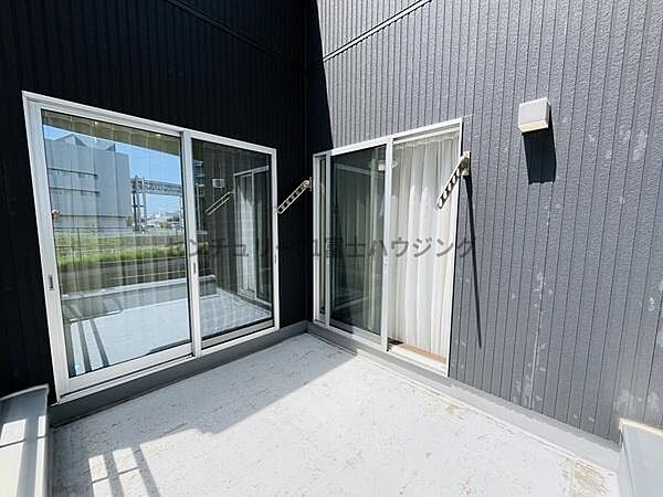 バルコニー