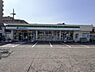 周辺：ファミリーマート姫路土山東の町店まで287m