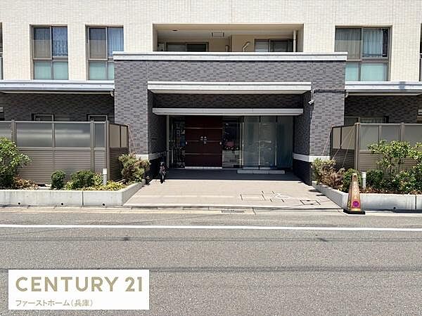 エントランスを拡大表示