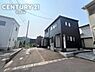 駐車場：広めの駐車スペースで、車の出し入れがしやすく、来客時にも安心です。