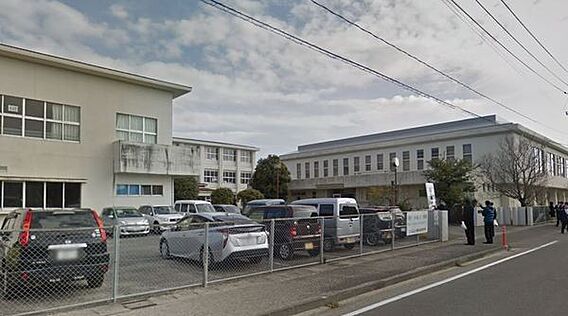 宮崎市立赤江東...