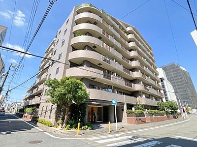 外観:藤沢駅徒歩7分の好立地で、お買い物環境も整っていて生活しやすいマンションです! 外観:藤沢駅徒歩7分の好立地で、お買い物環境も整っていて生活しやすいマンションです!