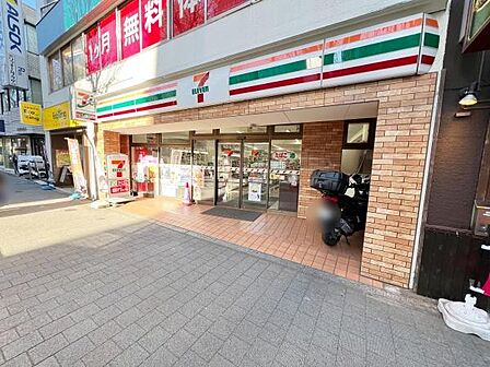 セブンイレブン杉並天沼3丁目店まで810m