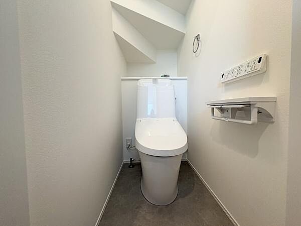 トイレを拡大表示