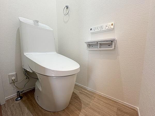 トイレを拡大表示