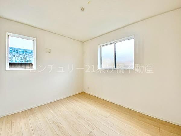 洋室を拡大表示