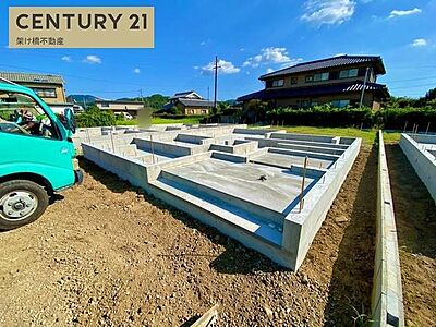外観:【豊川市立東部小学校・東部中学校エリア】 小学校まで徒歩20分、中学校まで徒歩44分 ●三上保育園まで徒歩4分 外観:【豊川市立東部小学校・東部中学校エリア】 小学校まで徒歩20分、中学校まで徒歩44分 ●三上保育園まで徒歩4分