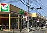 周辺：ヨークマート桶川店まで1378m、毎日スーパーに行くとついつい買い過ぎてしまうので、まとめ買い購入をして節約を～。散歩がてら買物に行くのもよいですね